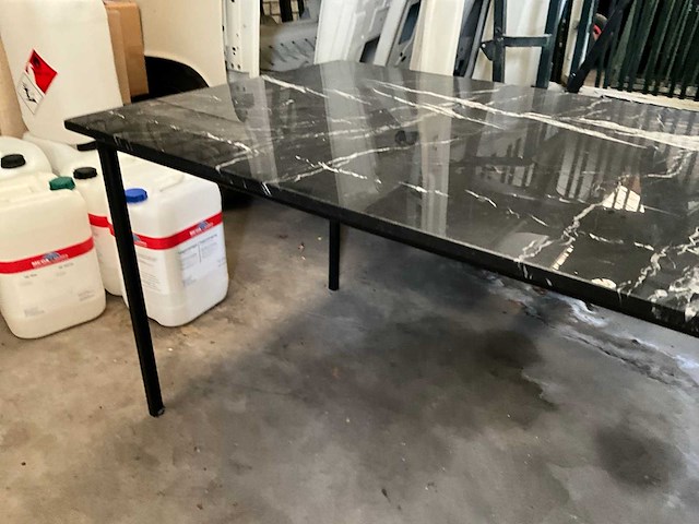Marmeren tuintafel - afbeelding 4 van  4