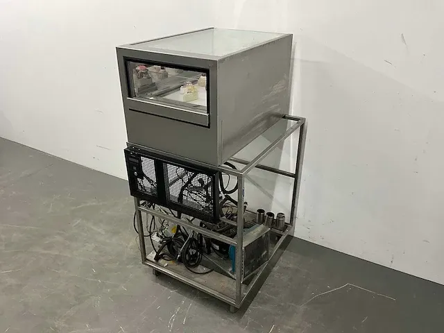 Marrone gekoelde gebaksvitrine - afbeelding 4 van  14