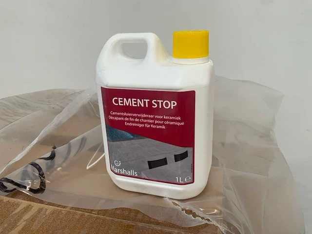 Marshalls - cement stop 1l (425x) - afbeelding 1 van  5