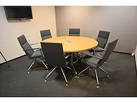 Martela - form - design vergader opstelling met 6 vergaderstoelen - afbeelding 1 van  7