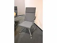 Martela - form - design vergader opstelling met 6 vergaderstoelen - afbeelding 4 van  7