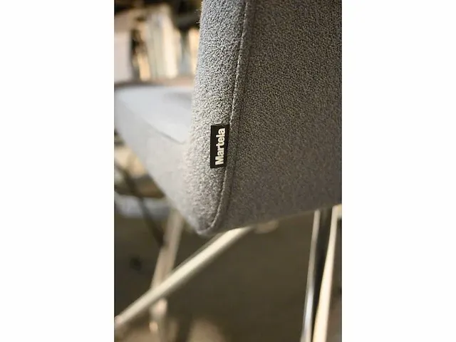 Martela - form - design vergader opstelling met 6 vergaderstoelen - afbeelding 5 van  7