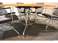 Martela - form - design vergader opstelling met 6 vergaderstoelen - afbeelding 6 van  7