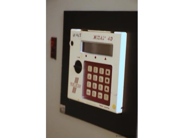 Martens kluis - 71x73x100cm - afbeelding 4 van  5