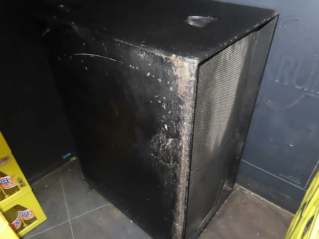 Martin audio - s218 - subwoofer - afbeelding 1 van  2