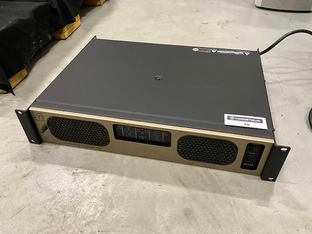Martin audio ma4.8q versterker - afbeelding 1 van  6