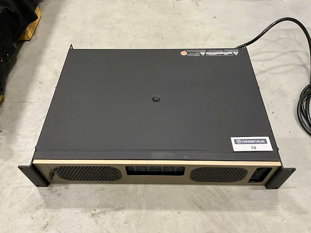 Martin audio ma4.8q versterker - afbeelding 3 van  6