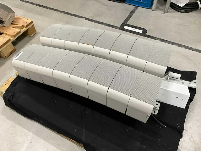 Martin audio omniline line array luidspreker-set - afbeelding 1 van  4