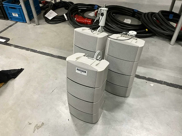 Martin audio omniline line array luidspreker-set - afbeelding 1 van  5