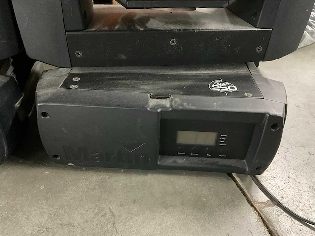 Martin mac 250 wash movinghead (2x) - afbeelding 7 van  10