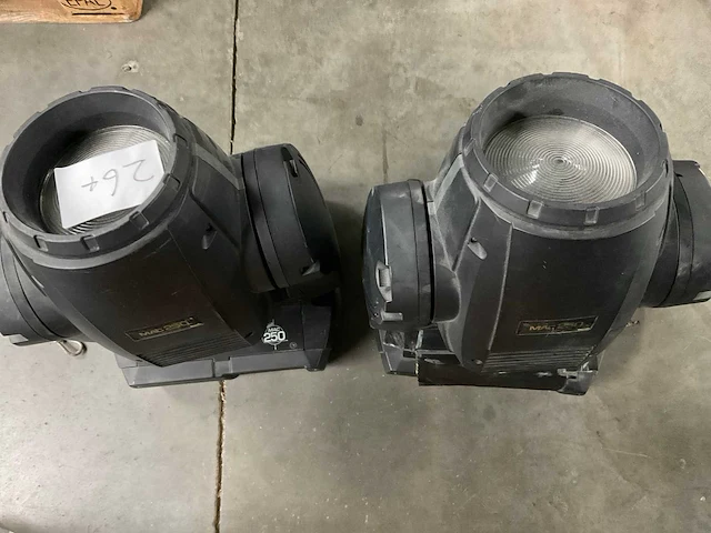 Martin mac 250 wash movinghead (2x) - afbeelding 9 van  10