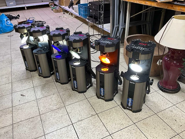 Martin scx700 licht robot scanners (6x) - afbeelding 1 van  12