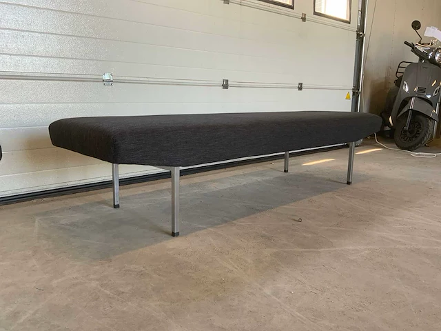 Martin visser daybed/bank in de vintage retro design stijl van martin visser bank - afbeelding 1 van  5