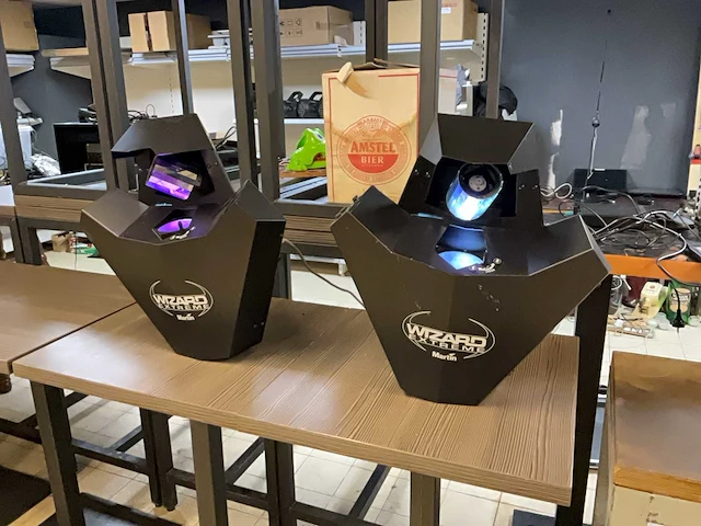 Martin wizzerd extreme led lichteffecten (2x) - afbeelding 1 van  10