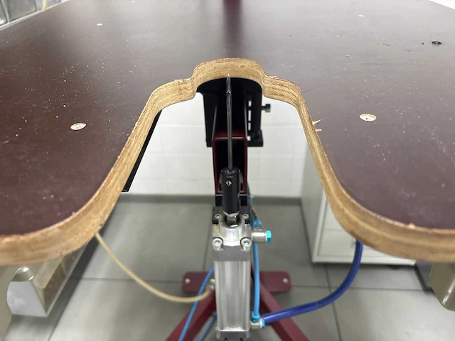 Martinmechanic knopenintrekmachine - afbeelding 13 van  13