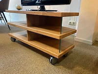 Maruna verrijdbaar eiken tv meubel - afbeelding 4 van  6