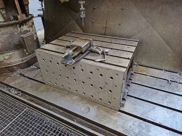 Mas - v 80 - radiaalboormachine - afbeelding 4 van  10