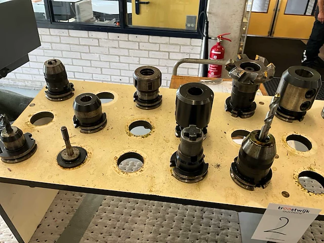 Mas mcv 1000 tooling (passend bij kavel 1) - afbeelding 4 van  5