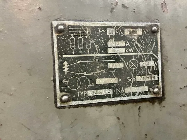 Mas vr2 radiaalboormachine - afbeelding 13 van  16