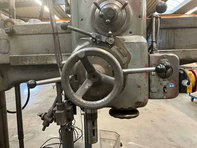Mas vr2 radiaalboormachine - afbeelding 15 van  16