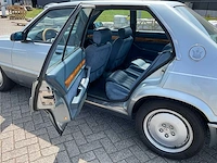 Maserati - 1989 - 430-serie - personenauto - afbeelding 7 van  34