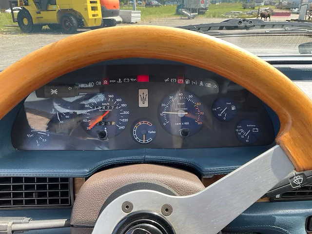 Maserati - 1989 - 430-serie - personenauto - afbeelding 18 van  34