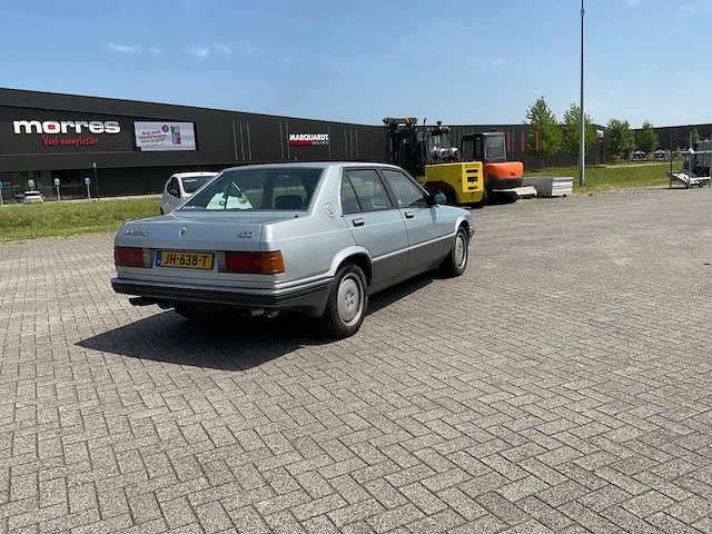 Maserati - 1989 - 430-serie - personenauto - afbeelding 31 van  34