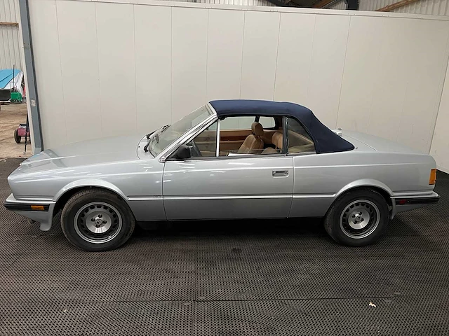 Maserati - biturbo - 2.5 spyder - oldtimer - afbeelding 12 van  45