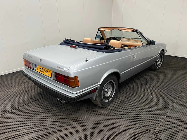 Maserati - biturbo - 2.5 spyder - oldtimer - afbeelding 32 van  45