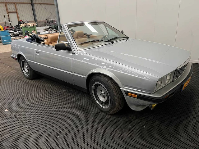 Maserati - biturbo - 2.5 spyder - oldtimer - afbeelding 35 van  45