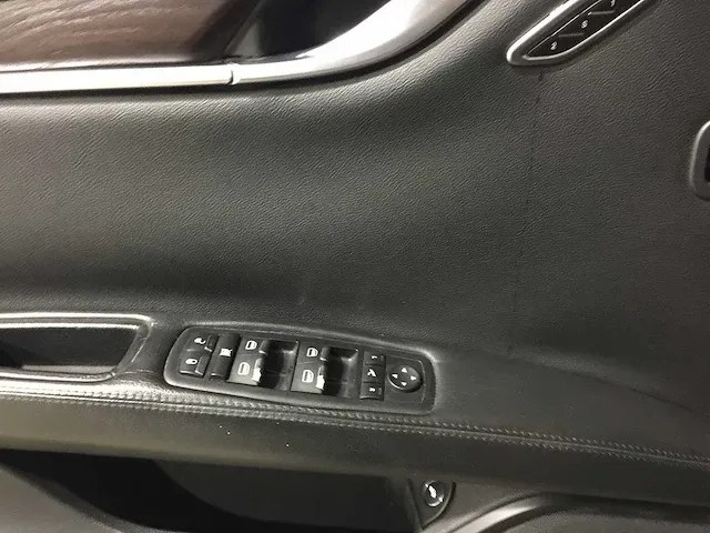 Maserati - ghibli - 3.0 s q4, 411pk - tv-180-h - afbeelding 5 van  38