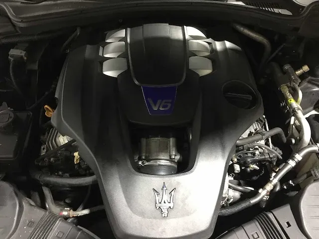 Maserati - ghibli - 3.0 s q4, 411pk - tv-180-h - afbeelding 27 van  38