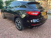 Maserati - levante - personenauto - afbeelding 19 van  23