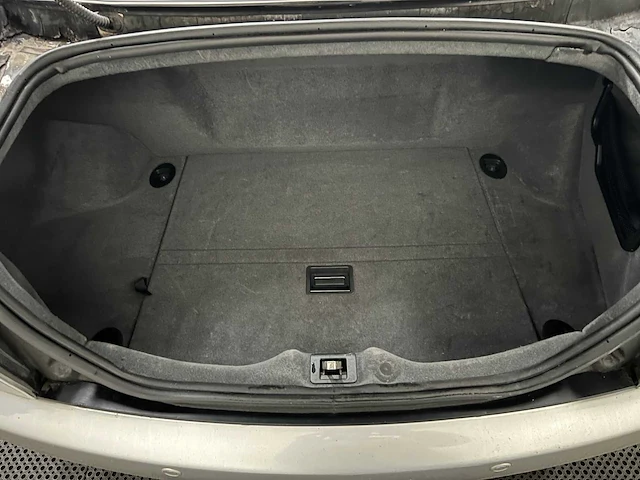 Maserati - quattroporte - youngtimer > 15 - 2005 - afbeelding 28 van  39