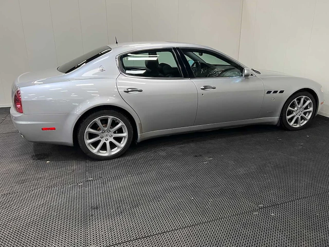 Maserati - quattroporte - youngtimer > 15 - 2005 - afbeelding 35 van  39