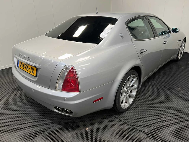 Maserati - quattroporte - youngtimer > 15 - 2005 - afbeelding 36 van  39