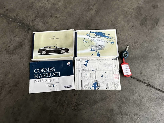 Maserati coupé cambiocorsa 4200 gt 4.2 v8 390pk 2004 youngtimer - afbeelding 27 van  33