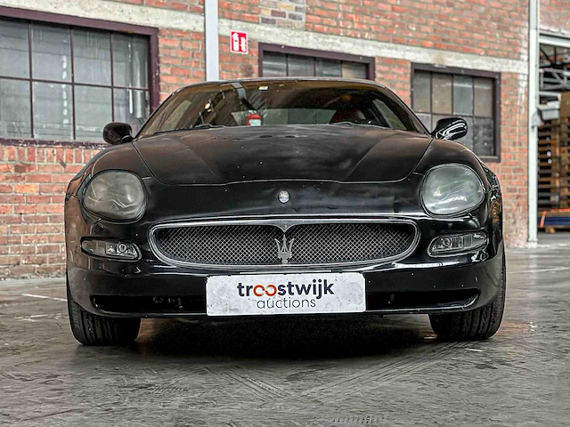 Maserati coupé cambiocorsa 4200 gt 4.2 v8 390pk 2004 youngtimer - afbeelding 29 van  33