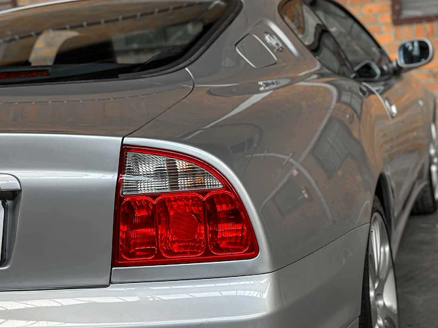 Maserati coupé cambiocorsa 4200 gt 4.2 v8 390pk 2005 youngtimer - afbeelding 11 van  36