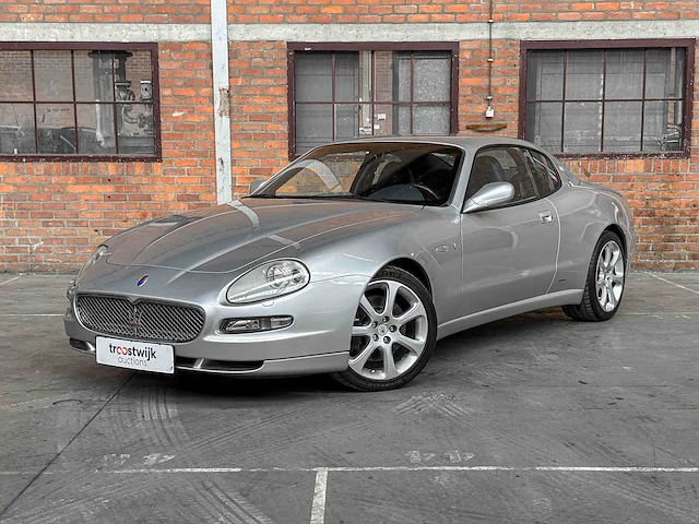 Maserati coupé cambiocorsa 4200 gt 4.2 v8 390pk 2005 youngtimer - afbeelding 3 van  36