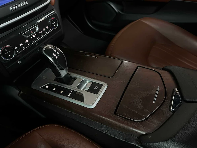 Maserati ghibli 3.0 401pk 2016 - afbeelding 18 van  44