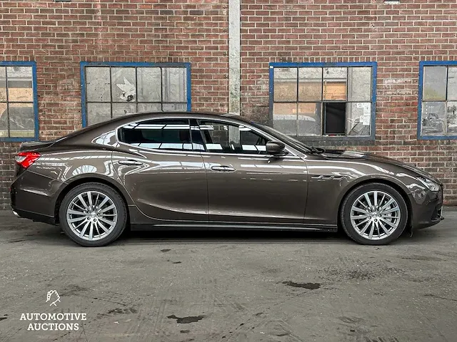 Maserati ghibli 3.0 v6 330pk 2014 -orig. nl-, 1-tgt-21 - afbeelding 10 van  52