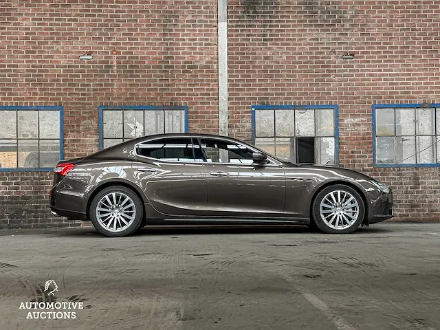 Maserati ghibli 3.0 v6 330pk 2014 -orig. nl-, 1-tgt-21 - afbeelding 11 van  52