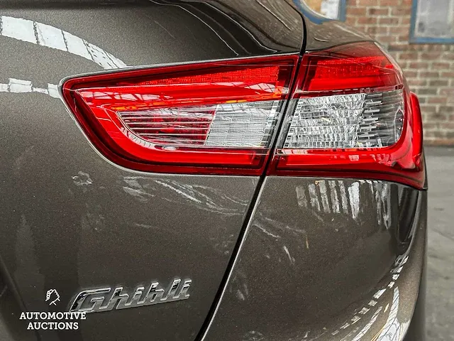 Maserati ghibli 3.0 v6 330pk 2014 -orig. nl-, 1-tgt-21 - afbeelding 19 van  52