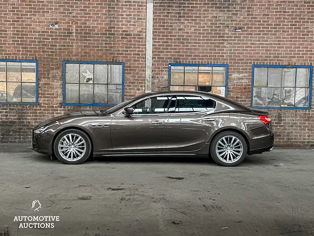 Maserati ghibli 3.0 v6 330pk 2014 -orig. nl-, 1-tgt-21 - afbeelding 24 van  52
