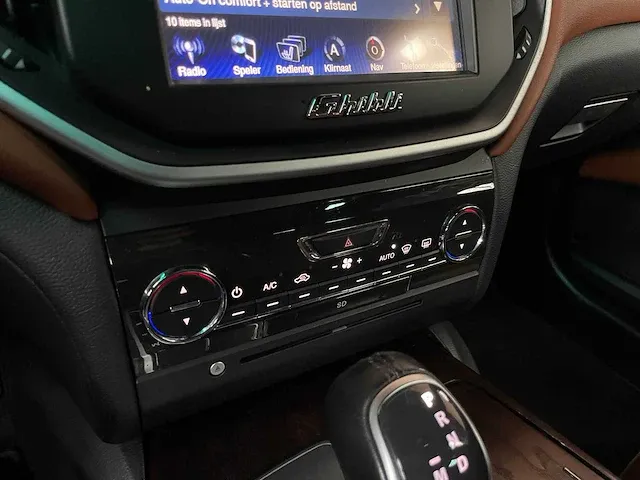 Maserati ghibli 3.0 v6 d 275pk 2014, x-048-bf - afbeelding 40 van  63