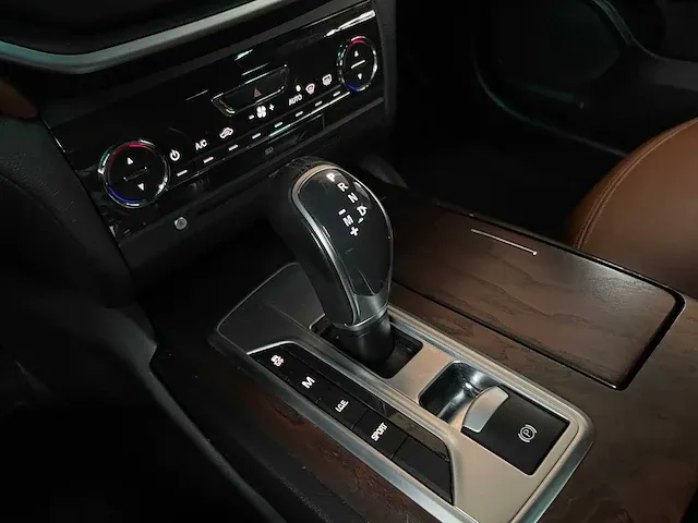 Maserati ghibli 3.0 v6 d 275pk 2014, x-048-bf - afbeelding 41 van  63