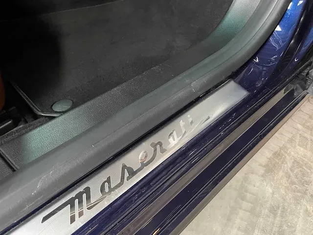 Maserati ghibli 3.0 v6 d 275pk 2014, x-048-bf - afbeelding 51 van  63