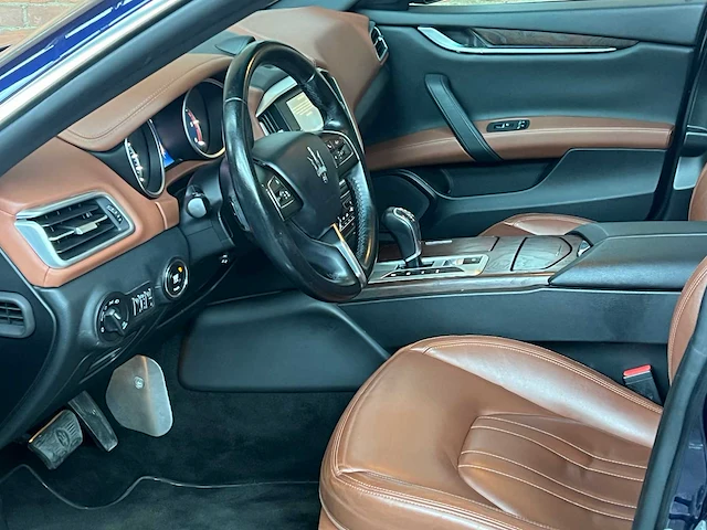 Maserati ghibli 3.0 v6 d 275pk 2014, x-048-bf - afbeelding 10 van  46