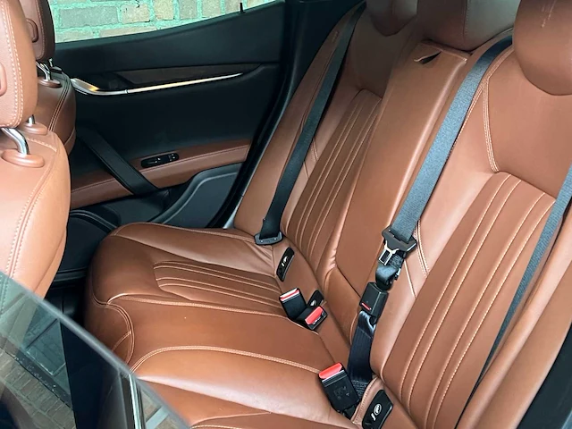 Maserati ghibli 3.0 v6 d 275pk 2014, x-048-bf - afbeelding 31 van  46